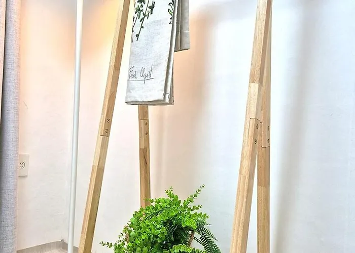 Appartement 오픈할인#홍대입구역#최대7명#1층#최신에어컨#세탁건조기#경복궁#성수#한강